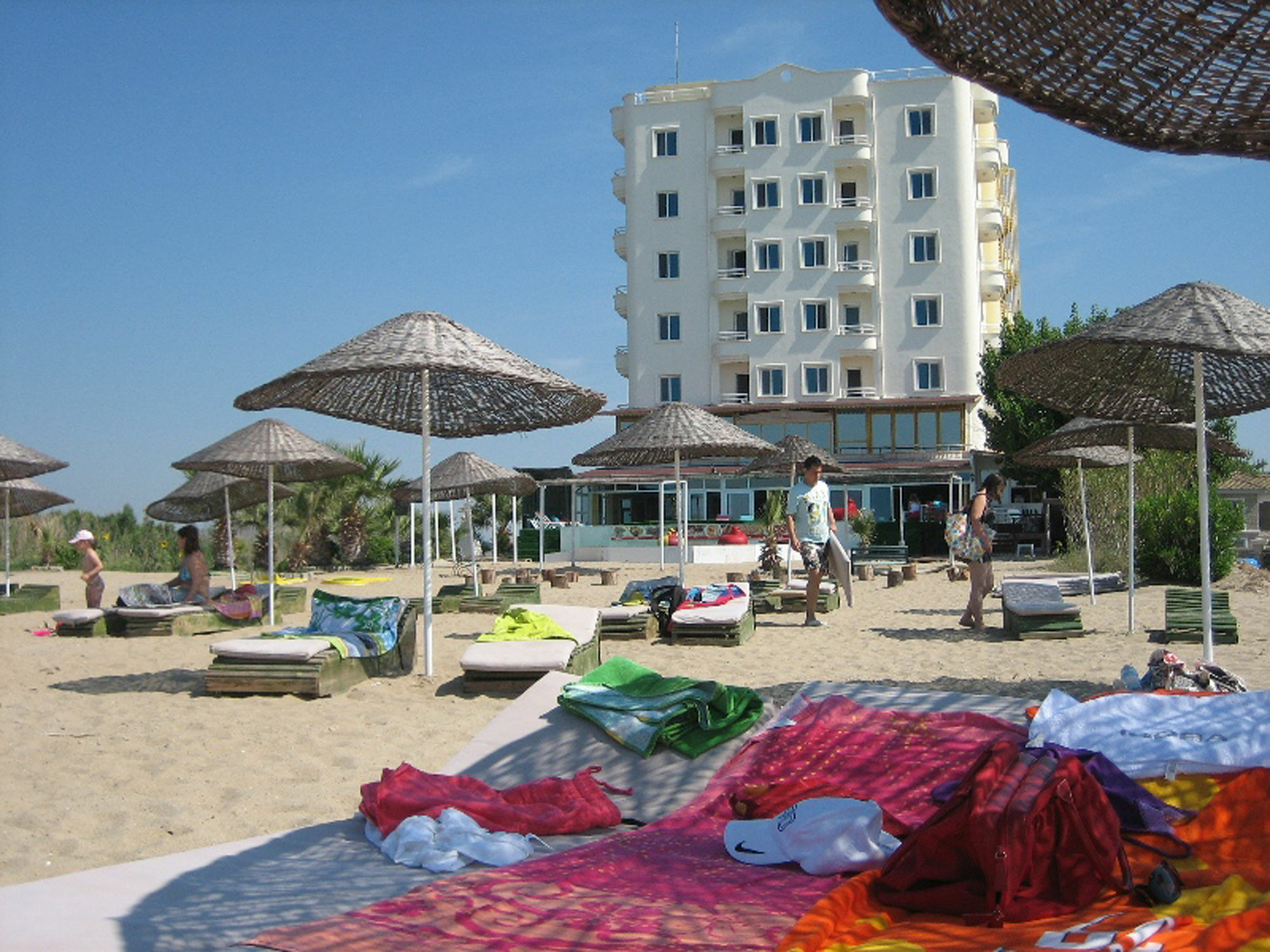 Alder Hotel ไอวาลิค ภายนอก รูปภาพ