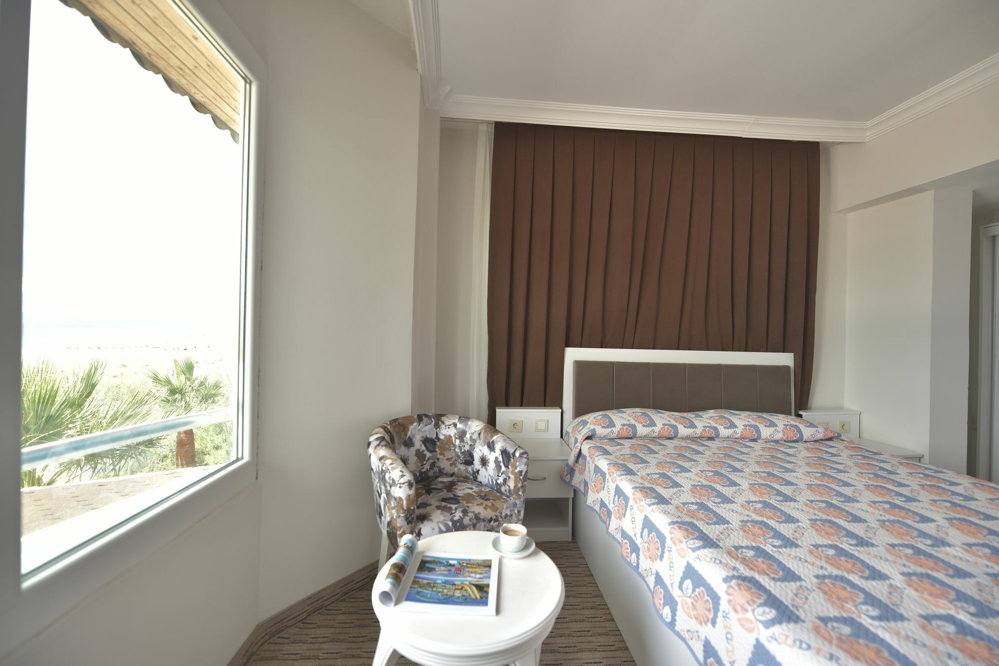 Alder Hotel ไอวาลิค ภายนอก รูปภาพ