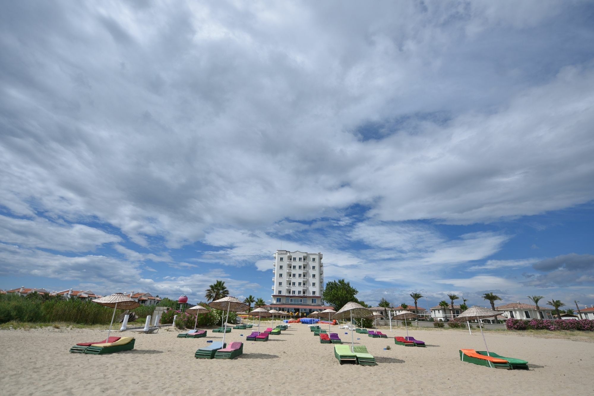 Alder Hotel ไอวาลิค ภายนอก รูปภาพ